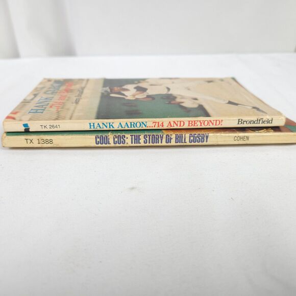 Vintage Book Lot - Cool Cos The Story of Bill Cosby - Hank Aaron 714 And Beyond - Picture 3 of 10
